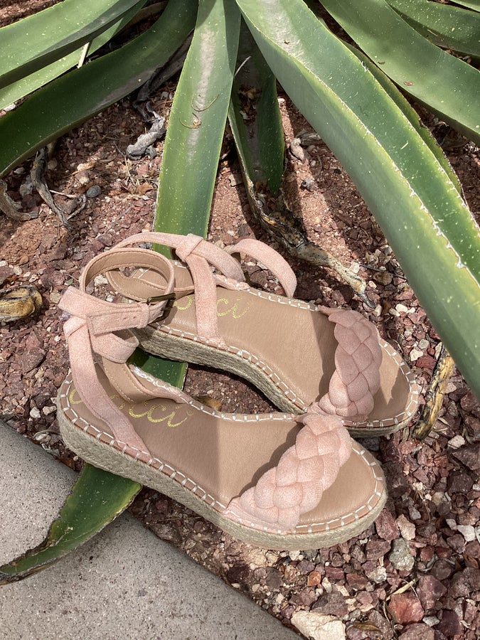 Coastal Chic Platform Sandal - Grace Boutique