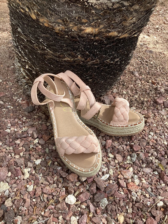 Coastal Chic Platform Sandal - Grace Boutique