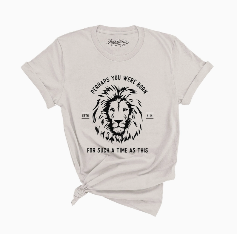 Esther Lion Graphic Tee - Grace Boutique