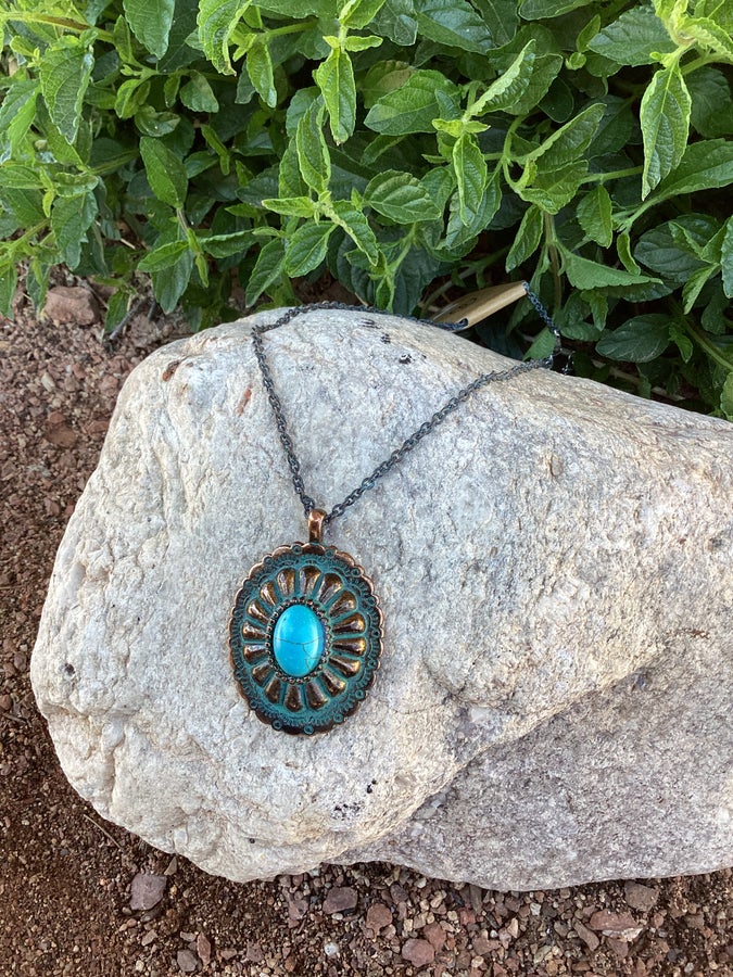 Shortie Turquoise Necklace - Grace Boutique